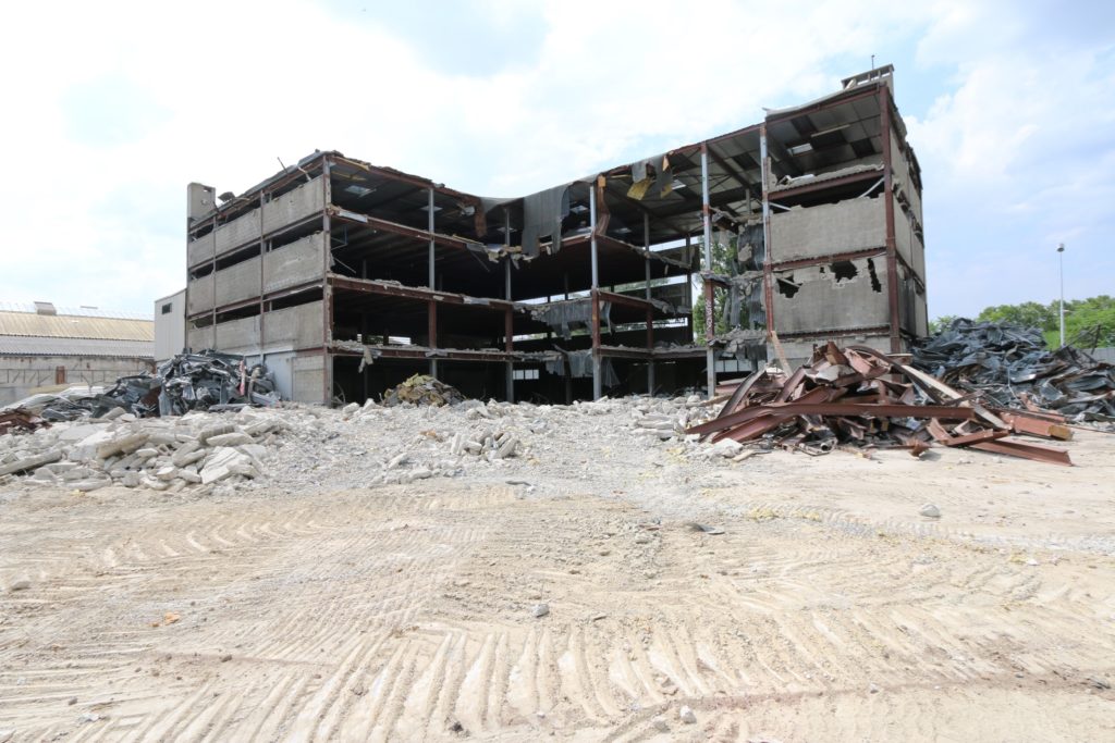 ancienne friche industrielle revalorisée pour un campus durable à CESI Nanterre