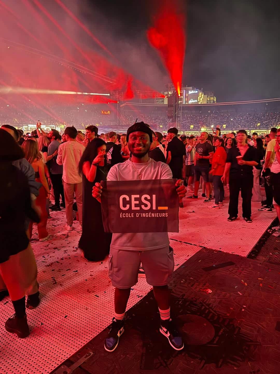 photo d'un étudiant de l'école d'ingénieurs CESI Nanterre en Roumanie pour le concours photos Mobilité Internationale